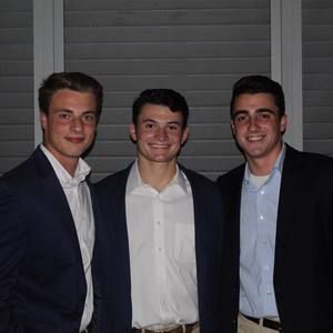 Meet your Posher, Griffin